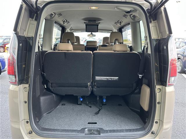 セレナ Ｘ　ワンオーナー・純正ＳＤナビ・フルセグＴＶ・両側パワスラ・ブラウンハーフレザーシート・全周囲カメラ・クルーズコントロール・ビルトインＥＴＣ・ロールサンシェード・前後コーナーセンサー・ＬＥＤヘッドライト（23枚目）