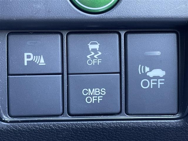 アコードハイブリッド EX 純正ナビ・フルセグTV・バックカメラ・ETC・電動リアサンシェード・前席パワーシート・社外フロアマット・純正17インチAW・レーダークルーズコントロール・前後コーナーセンサー・LEDヘッドライト・取説(17枚目)