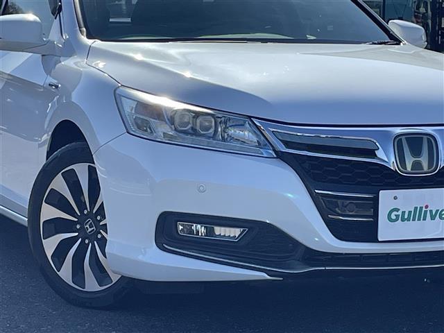 アコードハイブリッド EX 純正ナビ・フルセグTV・バックカメラ・ETC・電動リアサンシェード・前席パワーシート・社外フロアマット・純正17インチAW・レーダークルーズコントロール・前後コーナーセンサー・LEDヘッドライト・取説(37枚目)