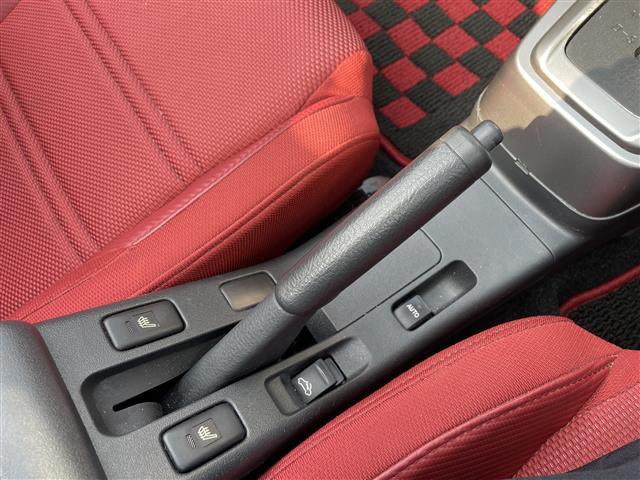 コペン セロ　社外オーディオ（ＣＵＫ－Ｗ６９Ｄ）・Ｂｌｕｅｔｏｏｔｈ・シートヒーター・プッシュスタート・アイドリングストップ・純正ＬＥＤ・純正１６インチアルミ・純正フォグライト・保証書（16枚目）