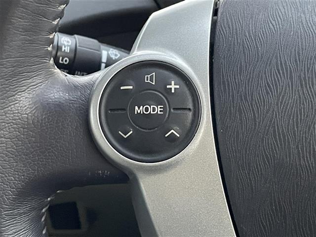 プリウス Ｓ　ＬＥＤエディション　純正ナビ・プッシュスタート・ステアリングスイッチ・ビルトインＥＴＣ・バックカメラ・ヘッドライトウォッシャー・ＬＥＤライト・フォグライト・純正フロアマット・スマートスペアキー・ドアバイザー・パワステ（12枚目）