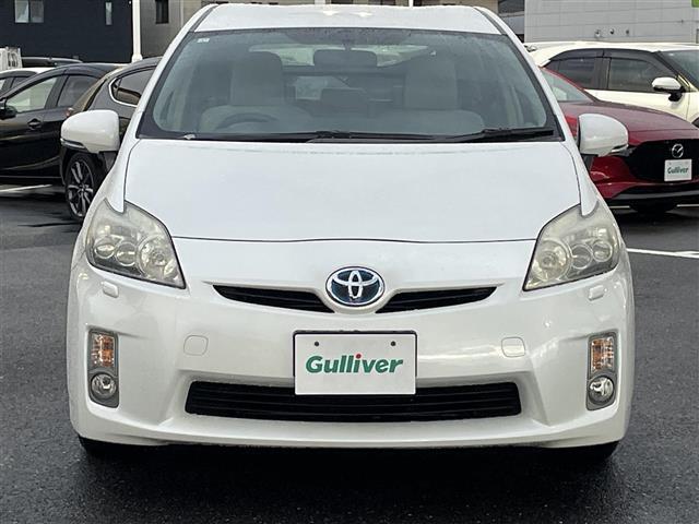 プリウス Ｓ　ＬＥＤエディション　純正ナビ・プッシュスタート・ステアリングスイッチ・ビルトインＥＴＣ・バックカメラ・ヘッドライトウォッシャー・ＬＥＤライト・フォグライト・純正フロアマット・スマートスペアキー・ドアバイザー・パワステ（28枚目）