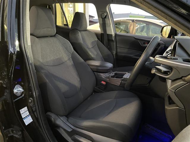ＲＡＶ４ Ｘ　純正ナビ・フルセグテレビ・レーダークルーズコントロール・プリクラッシュセーフティ・パーキングサポートブレーキ・レーントレーシングアシスト・ロードサインアシスト・電動パーキング・電動格納ミラー・ドラレコ（20枚目）
