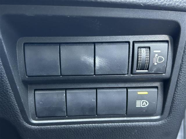 ヤリス Ｇ　ワンオーナー・純正９インチナビ・レーダークルコン・レーンキープ・横滑り防止・衝突被害・バックカメラ・ＥＴＣ・ＬＥＤライト・オートライト・オートハイビーム・コーナーセンサー・Ｐスタート・スマートキー（14枚目）