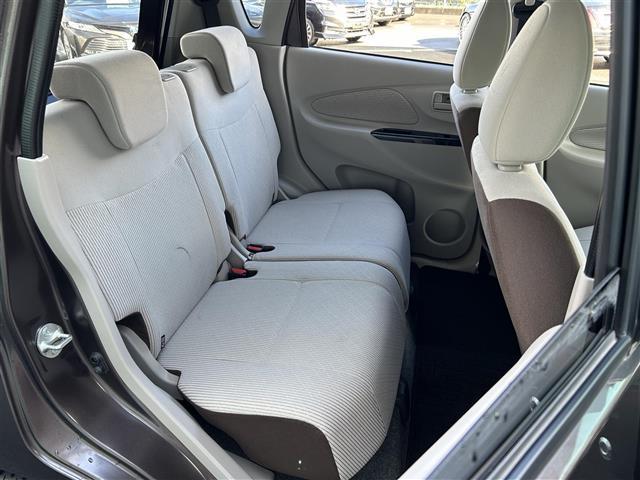 デイズ Ｘ　純正ナビ・ワンセグテレビ・アラウンドビュー・前後コーナーセンサー・横滑り防止装置・衝突被害軽減ブレーキ・ＥＴＣ・アイドリングストップ・プッシュスタート・スマートキー・ハロゲンヘッドライト・禁煙車（23枚目）