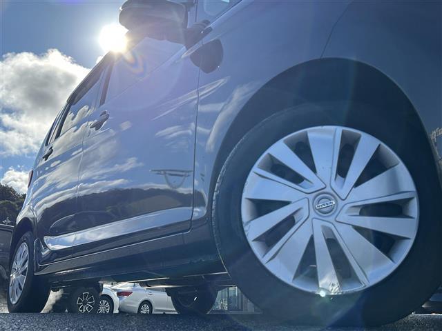 デイズ Ｘ　純正ナビ・ワンセグテレビ・アラウンドビュー・前後コーナーセンサー・横滑り防止装置・衝突被害軽減ブレーキ・ＥＴＣ・アイドリングストップ・プッシュスタート・スマートキー・ハロゲンヘッドライト・禁煙車（40枚目）