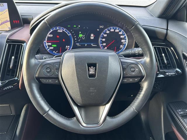 クラウンハイブリッド ＲＳアドバンス　純正ＳＤナビ（フルセグテレビ／ＡＭ／ＦＭラジオ／ＣＤ／ＤＶＤ／ＵＳＢ／Ｂｌｕｅｔｏｏｔｈ）・クルーズコントロール（追従走行あり）・アラウンドビューモニター・ブラインドスポットモニター・フォグランプ（4枚目）