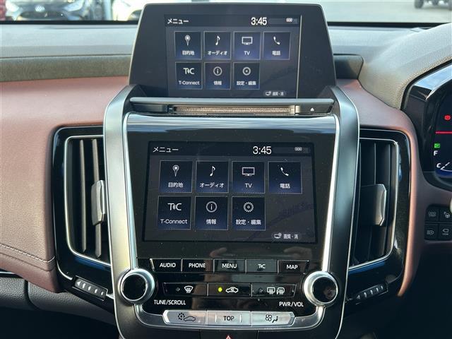 クラウンハイブリッド ＲＳアドバンス　純正ＳＤナビ（フルセグテレビ／ＡＭ／ＦＭラジオ／ＣＤ／ＤＶＤ／ＵＳＢ／Ｂｌｕｅｔｏｏｔｈ）・クルーズコントロール（追従走行あり）・アラウンドビューモニター・ブラインドスポットモニター・フォグランプ（22枚目）