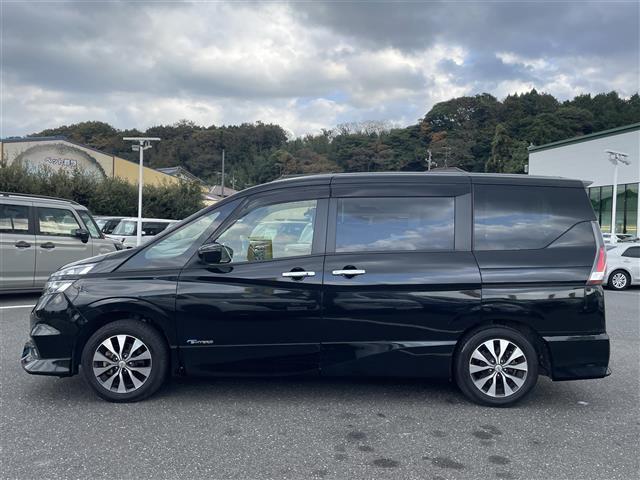 セレナ ハイウェイスター　プロパイロットエディション　純正９インチナビ・フリップダウンモニター・バックカメラ・プロパイロット・エマージェンシーブレーキ・レーンアシスト・コーナーセンサー・プッシュスタート・スマートキー・横滑り防止装置・ＬＥＤヘッドライト（30枚目）