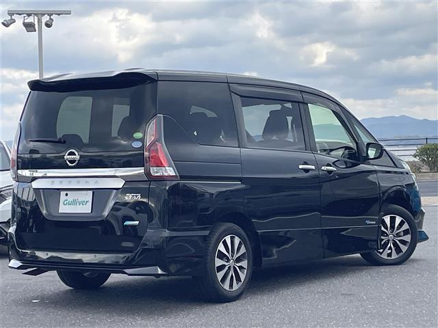 セレナ ハイウェイスター　プロパイロットエディション　純正９インチナビ・フリップダウンモニター・バックカメラ・プロパイロット・エマージェンシーブレーキ・レーンアシスト・コーナーセンサー・プッシュスタート・スマートキー・横滑り防止装置・ＬＥＤヘッドライト（33枚目）