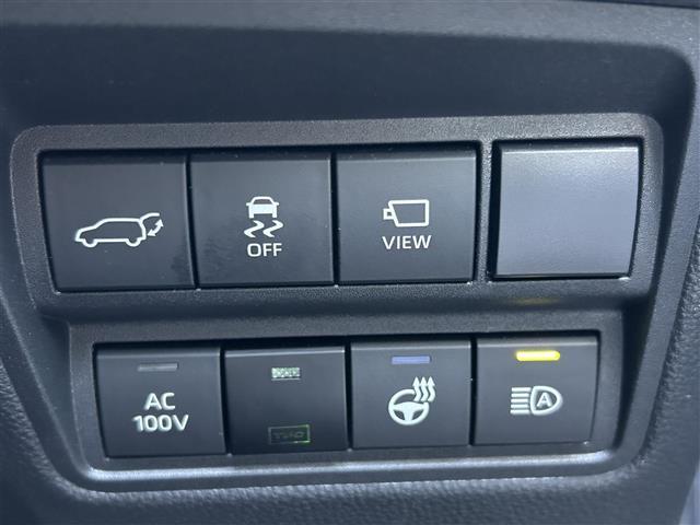 ヤリスクロス ハイブリッドＺ　純正ナビ・フルセグテレビ・バックカメラ・パワーシート・シートヒーター・ステアリングヒーター・パワーバックドア・オートマチックハイビーム・レーントレーシングアシスト・パーキングサポートブレーキ・ＥＴＣ（10枚目）