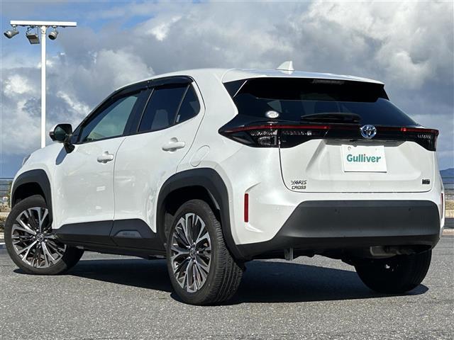 ヤリスクロス ハイブリッドＺ　純正ナビ・フルセグテレビ・バックカメラ・パワーシート・シートヒーター・ステアリングヒーター・パワーバックドア・オートマチックハイビーム・レーントレーシングアシスト・パーキングサポートブレーキ・ＥＴＣ（30枚目）