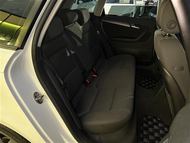 掲載箇所以外にご希望の写真がございましたら、お気軽にお問い合わせ下さい！メールや郵送でお送りさせていただきます。