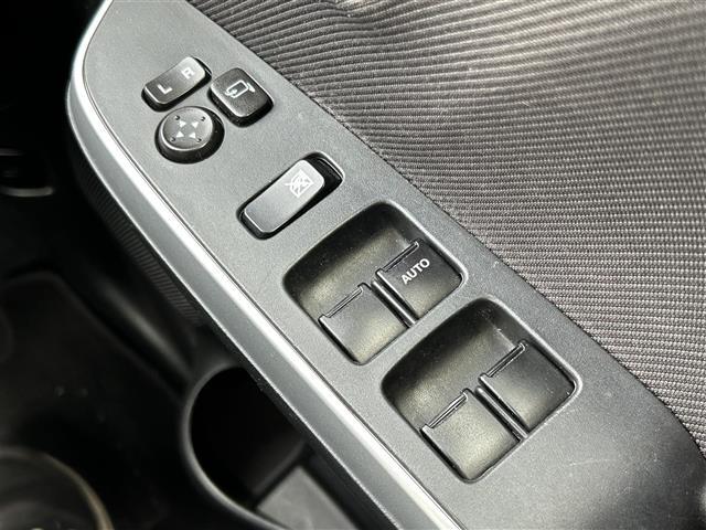 ソリオ ハイブリッドＭＸ　社外ナビ・ワンセグ・左側パワースライドドア・運転席シートヒーター・横滑り防止・アイドリングストップ・シートバックテーブル・ロールサンシェード・純正１５インチＡＷ・プッシュスタート・禁煙車・取扱説明書（17枚目）