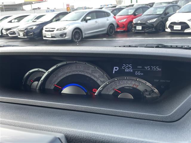 ピクシスメガ Gターボ SAIII 社外ナビ・フルセグ・バックカメラ・両側パワスラ・オートライト・ハイビーム・LEDライト・フォグランプ・前後コーナーセンサー・レーンキープ・横滑り防止・衝突軽減・アイドリングストップ・ETC・純正AW(8枚目)