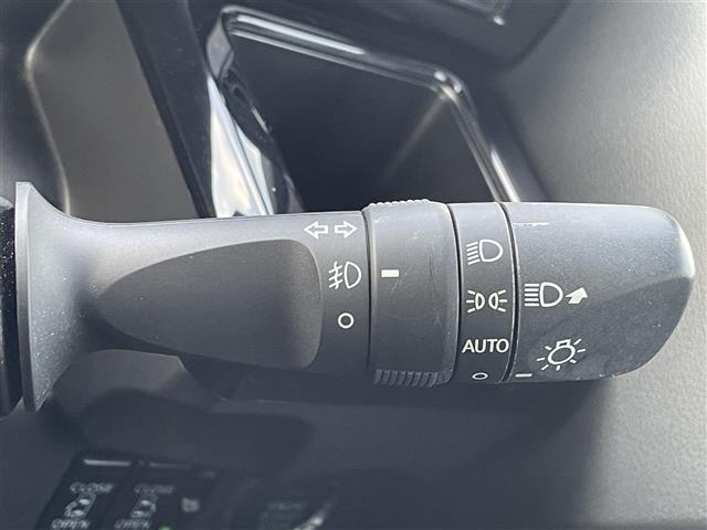 ピクシスメガ Gターボ SAIII 社外ナビ・フルセグ・バックカメラ・両側パワスラ・オートライト・ハイビーム・LEDライト・フォグランプ・前後コーナーセンサー・レーンキープ・横滑り防止・衝突軽減・アイドリングストップ・ETC・純正AW(12枚目)