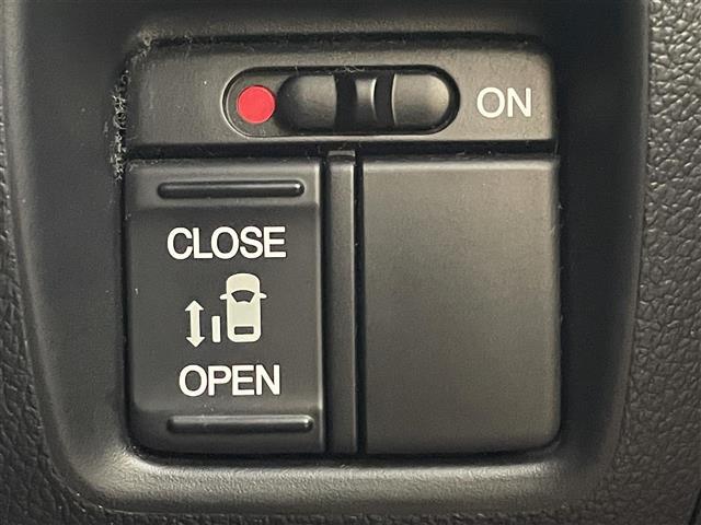 Ｎ－ＢＯＸカスタム Ｇ・Ａパッケージ　ワンオーナ・純正ナビ（ＶＸＭ－１４５ＶＳｉ）・Ｂｌｕｅｔｏｏｔｈ／ＡＭ／ＦＭ／ＣＤ／ＤＶＤ／ＵＳＢ）・ワンセグテレビ・バックカメラ・プッシュスタート・スマートキー・スペアキー・衝突軽減・横滑り防止装置（15枚目）