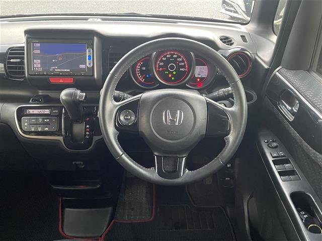 Ｎ－ＢＯＸカスタム Ｇ・Ａパッケージ　ワンオーナ・純正ナビ（ＶＸＭ－１４５ＶＳｉ）・Ｂｌｕｅｔｏｏｔｈ／ＡＭ／ＦＭ／ＣＤ／ＤＶＤ／ＵＳＢ）・ワンセグテレビ・バックカメラ・プッシュスタート・スマートキー・スペアキー・衝突軽減・横滑り防止装置（18枚目）