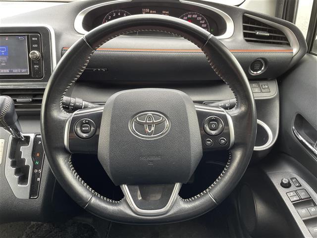 シエンタ Ｇ　純正ナビ・Ｂｌｕｅｔｏｏｔｈ・ＴＶ・ＦＭ・ＡＭ・ＨＤＭＩ外部入力・両側パワースライドドア・オートマチックハイビーム・純正ＬＥＤヘッドライト・レベライザー・ウィンカーミラー・エンジンスターター・ＥＴＣ（4枚目）