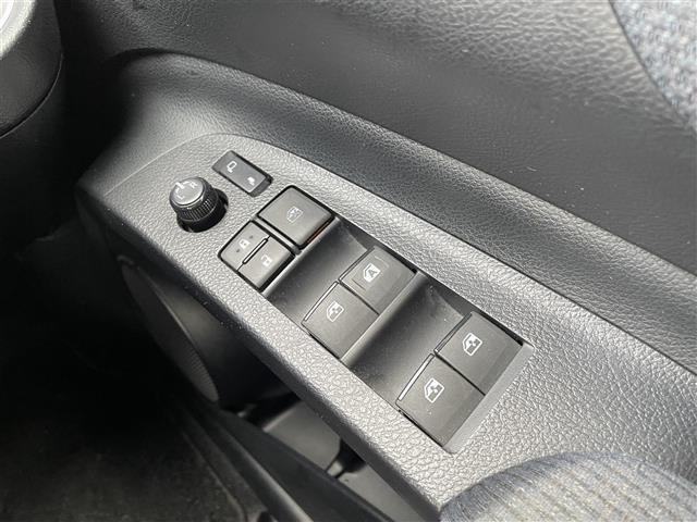 シエンタ Ｇ　純正ナビ・Ｂｌｕｅｔｏｏｔｈ・ＴＶ・ＦＭ・ＡＭ・ＨＤＭＩ外部入力・両側パワースライドドア・オートマチックハイビーム・純正ＬＥＤヘッドライト・レベライザー・ウィンカーミラー・エンジンスターター・ＥＴＣ（14枚目）