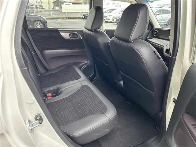 N-ONE プレミアム 純正ナビ・フルセグ・バックカメラ・ビルトインETC・UVカットガラス・純正14インチAW・純正フロアマット・オートライト・フォグランプ・衝突軽減ブレーキ・横滑り防止装置・アイドリングストップ・禁煙車(22枚目)