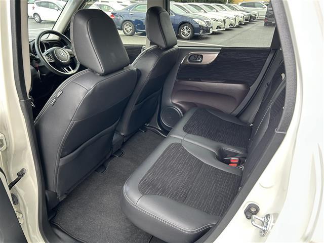 N-ONE プレミアム 純正ナビ・フルセグ・バックカメラ・ビルトインETC・UVカットガラス・純正14インチAW・純正フロアマット・オートライト・フォグランプ・衝突軽減ブレーキ・横滑り防止装置・アイドリングストップ・禁煙車(26枚目)