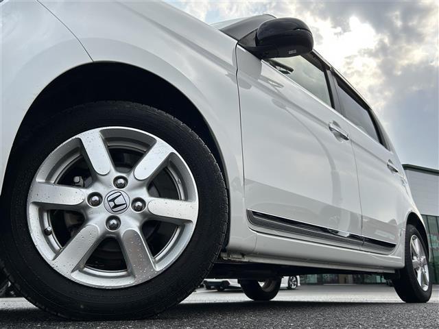 N-ONE プレミアム 純正ナビ・フルセグ・バックカメラ・ビルトインETC・UVカットガラス・純正14インチAW・純正フロアマット・オートライト・フォグランプ・衝突軽減ブレーキ・横滑り防止装置・アイドリングストップ・禁煙車(41枚目)