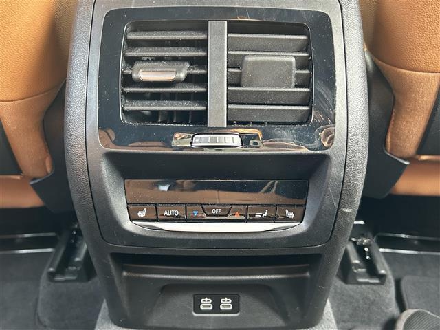 Ｘ３ ｘＤｒｉｖｅ　２０ｄ　Ｍスポーツ　純正ナビ・フルセグ・全周囲カメラ・パワーシート・シートヒーター・電動リアゲート・ブラスポ・ＨＵＤ・ドラレコ・ＥＴＣ・追従クルコン・コーナーセンサー・オートＬＥＤライト・パドルシフト・純正ＡＷ・禁煙車（19枚目）