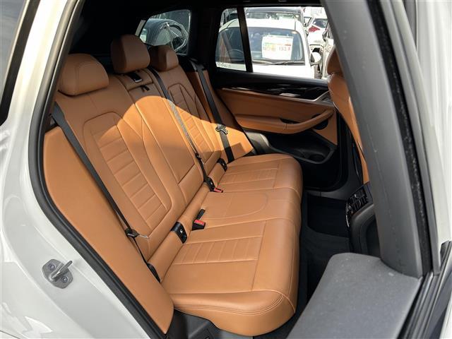 Ｘ３ ｘＤｒｉｖｅ　２０ｄ　Ｍスポーツ　純正ナビ・フルセグ・全周囲カメラ・パワーシート・シートヒーター・電動リアゲート・ブラスポ・ＨＵＤ・ドラレコ・ＥＴＣ・追従クルコン・コーナーセンサー・オートＬＥＤライト・パドルシフト・純正ＡＷ・禁煙車（25枚目）