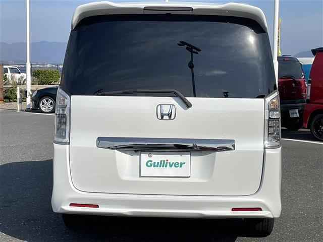 ステップワゴンスパーダ Ｚ　クールスピリット　純正ナビ・フルセグテレビ・バックカメラ・両側パワースライドドア・クルーズコントロール・ウィンカーミラー・パドルシフト・横滑り防止装置・オートライト・ドアバイザー・純正フロアマット・ＥＴＣ・純正ＡＷ（31枚目）