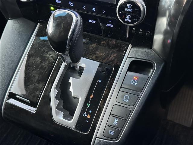 アルファード 2.5S 後席モニター・社外SDナビ・フルセグTV・両側パワスラ・冬用タイヤ・コーナーセンサー・7人乗り・バックカメラ・オットマン・ウィンカーミラー・電格ミラー・LEDヘッドライト・ETC・衝突軽減ブレーキ(10枚目)