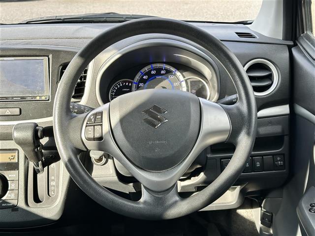 ワゴンR FXリミテッド 社外SDナビ・フルセグTV・衝突被害軽減ブレーキ・スマートキー・ウィンカーミラー・前席シートヒーター・電動格納ミラー・アイドリングストップ・プッシュスタート・保証書・取扱説明書・スペアキー(8枚目)