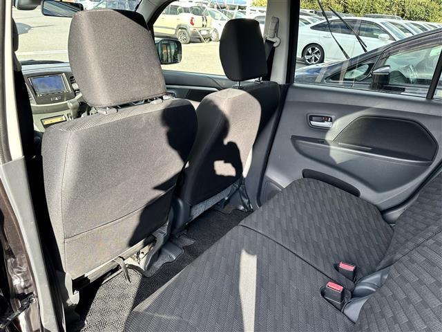 ワゴンR FXリミテッド 社外SDナビ・フルセグTV・衝突被害軽減ブレーキ・スマートキー・ウィンカーミラー・前席シートヒーター・電動格納ミラー・アイドリングストップ・プッシュスタート・保証書・取扱説明書・スペアキー(22枚目)