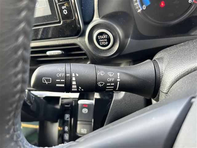 デイズ ハイウェイスター　Ｘ　プロパイロットエディション　純正ナビ・アラウンドビュー・フルセグ・アイドリングストップ・プロパイロット・追従クルコン・レーンキープ・横滑り防止・衝突軽減・純正フロアマット・純正１４ＡＷ・前後コーナーセンサー・ＬＥＤライト・禁煙車（12枚目）