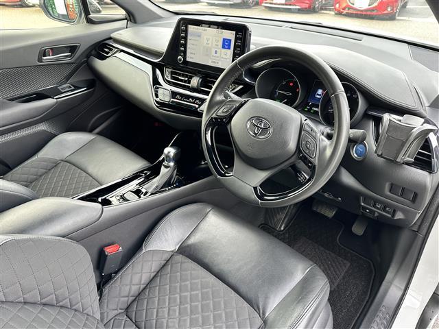 C-HR G モード ネロ セーフティプラスII ワンオーナー・モデリスタフルエアロ・ディスプレイオーディオ・アラウンドビューモニター・レーダークルーズコントロール・ブラインドスポットモニター・フォグランプ・衝突軽減ブレーキ・コーナーセンサー・ETC(18枚目)