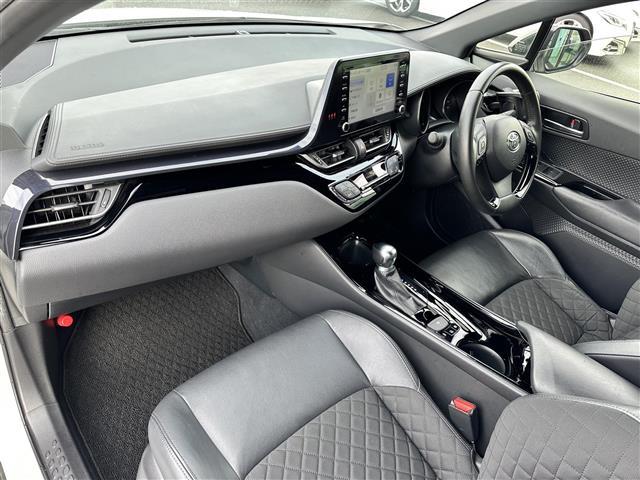 C-HR G モード ネロ セーフティプラスII ワンオーナー・モデリスタフルエアロ・ディスプレイオーディオ・アラウンドビューモニター・レーダークルーズコントロール・ブラインドスポットモニター・フォグランプ・衝突軽減ブレーキ・コーナーセンサー・ETC(22枚目)