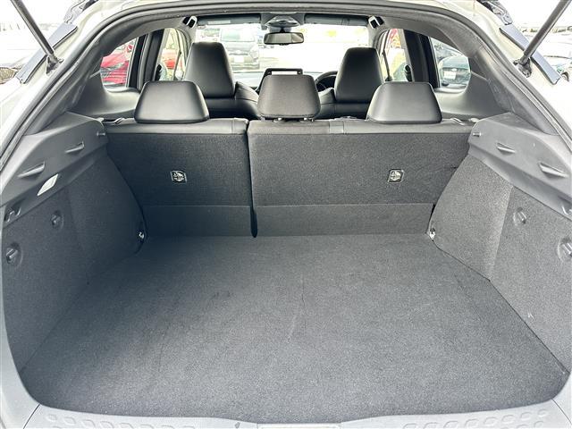 C-HR G モード ネロ セーフティプラスII ワンオーナー・モデリスタフルエアロ・ディスプレイオーディオ・アラウンドビューモニター・レーダークルーズコントロール・ブラインドスポットモニター・フォグランプ・衝突軽減ブレーキ・コーナーセンサー・ETC(26枚目)