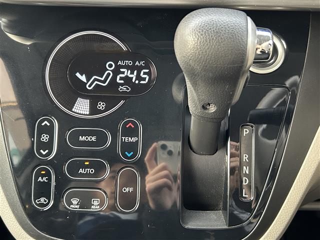 デイズルークス X Vセレクション+セーフティII カロッツェリアナビ・Bluetooth/AM/FM/CD/DVD・フルセグ・全周囲カメラ/バック/サイド/フロント・左パワスラ・横滑り防止・衝突軽減・プッシュスタート・スマートキー(スペアキー×1)(8枚目)