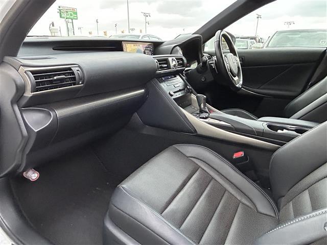 ＩＳ ＩＳ２００ｔ　バージョンＬ　純正ＳＤナビ【Ｂｌｕｅｔｏｏｔｈ／ＣＤ／ＤＶＤ】・クルーズコントロール【追従走行あり】・バックカメラ・オートライト・シートヒーター【Ｄ席／Ｎ席】・衝突被害軽減システム・パワーシート【Ｄ席／Ｎ席】（27枚目）