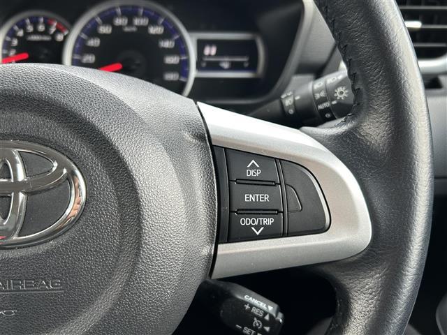 タンク カスタムG S ワンオーナー・純正ナビ・フルセグ・前後コーナーセンサー・バックカメラ・両側パワスラ・クルコン・レーンキープ・横滑り防止・衝突軽減・社外AW・純正フロアマット・オートライト・LEDヘッドライト・禁煙車(10枚目)