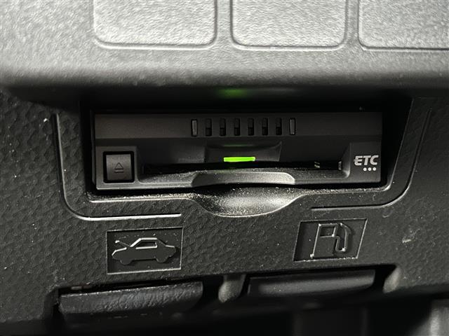 タンク カスタムG S ワンオーナー・純正ナビ・フルセグ・前後コーナーセンサー・バックカメラ・両側パワスラ・クルコン・レーンキープ・横滑り防止・衝突軽減・社外AW・純正フロアマット・オートライト・LEDヘッドライト・禁煙車(14枚目)