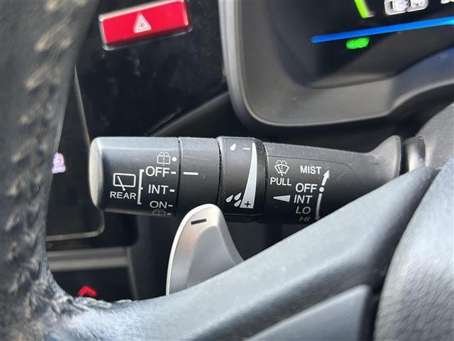 フィットハイブリッド Sパッケージ 純正ナビ・フルセグ・HDMI・バックカメラ・ETC・LEDヘッドライト・フォグ・プッシュスタート・あんしんパッケージ・純正フロアマット・純正16インチAW・ウィンカーミラー・ドアバイザー・パドルシフト(15枚目)