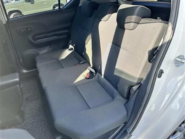 アクア S 純正ナビ・Bluetooth・バックカメラ・ウィンカーミラー・フォグランプ・スマートキー・スペアキー・純正フロアマット・横滑り防止装置・ビルドインETC・禁煙車・ワンオーナー・取扱説明書・保証書(36枚目)