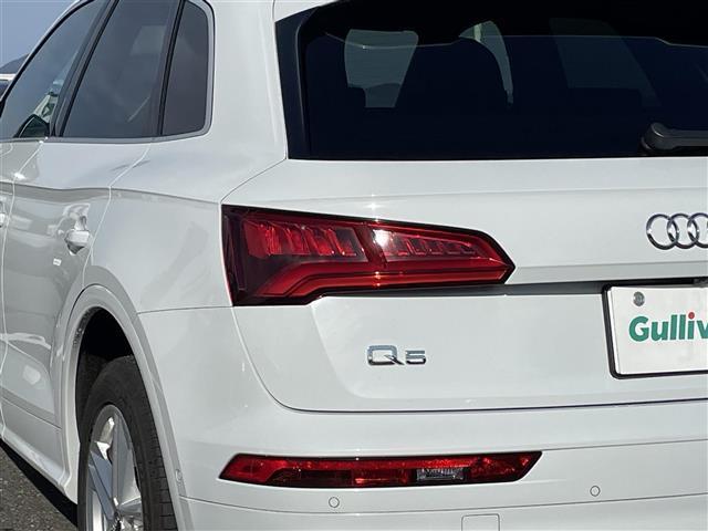 Q5 40TDIクワトロ スポーツ ワンオーナー・純正ナビ・全周囲カメラ・パーキングアシスト・パドルシフト・追従クルーズコントロール・ETC2.0・全席シートヒーター・電動リアゲート・衝突軽減・レーンキープアシスト・メモリシート(39枚目)