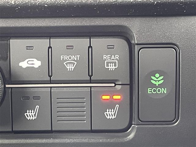 N-BOXカスタム ターボコーディネートスタイル ワンオーナー・ホンダセンシング・純正ナビ・フルセグテレビ・バックカメラ・両側パワースライドドア・追従型クルーズコントロール・レーンキープアシスト・ブレーキホールド・衝突軽減システム・ETC・ドラレコ(7枚目)