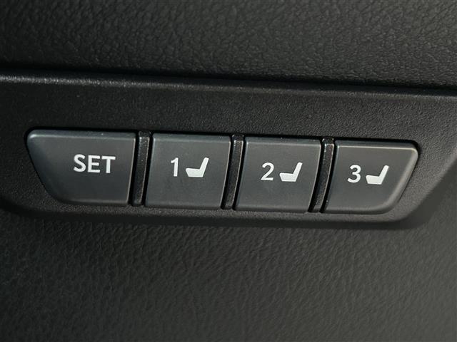 NX NX300h Fスポーツ 純正メーカーナビ・フルセグTV・Bluetooth・横滑り防止装置・レーンキープアシスト・衝突被害軽減ブレーキ・ETC2.0・18インチ純正アルミ・バックカメラ・カーテンエアバッグ・ドライブレコーダー(16枚目)