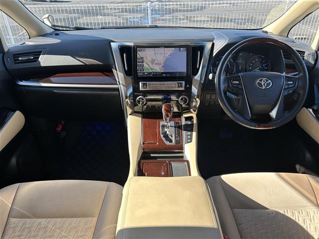 アルファードハイブリッド Ｘ（2枚目）