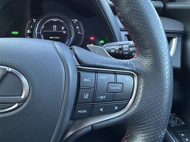 UX UX250h Fスポーツ 純正ナビ・バックカメラ・フルセグテレビ・レーダークルーズコントロール・レーンキープアシスト・ブレーキホールド・パワーバックドア・シートヒーター・衝突軽減システム・パーキングサポートブレーキ・ETC(10枚目)