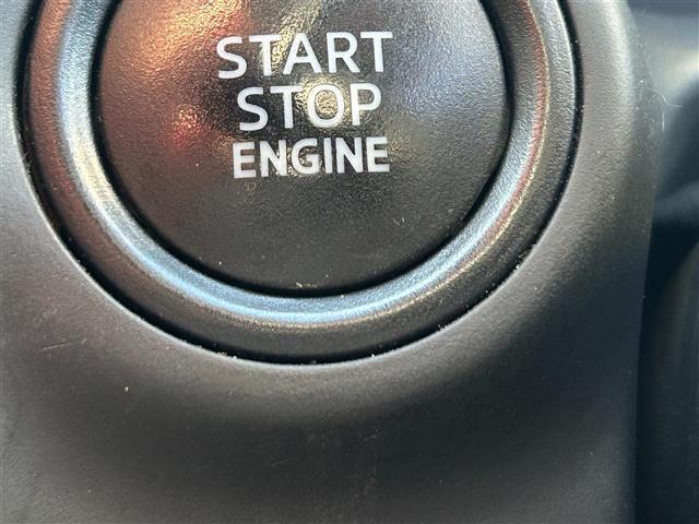 デミオ １５Ｃ　衝突被害軽減ブレーキ・レーンキープアシスト・前後コーナーセンサー・ＡＵＸカーオーディオ・Ｗ＋サイドエアバッグ・プッシュスタート・スペアキー・１５インチ純正アルミ・横滑り防止装置・・パワーウィンドウ（12枚目）