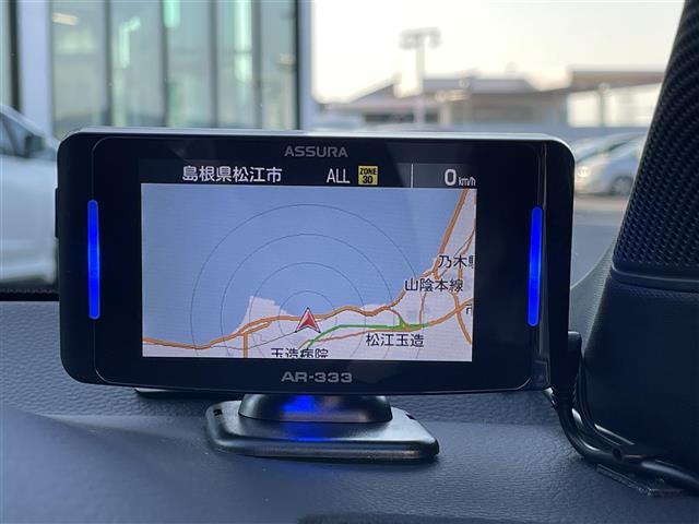 シビック タイプＲ　ワンオーナー・６速ＭＴ車・純正ナビ・バックカメラ・フルセグテレビ・ホンダセンシング・追従型クルーズコントロール・レーンキープアシスト・ブラインドスポットモニター・ＬＥＤヘッドライト・ＥＴＣ２．０（9枚目）